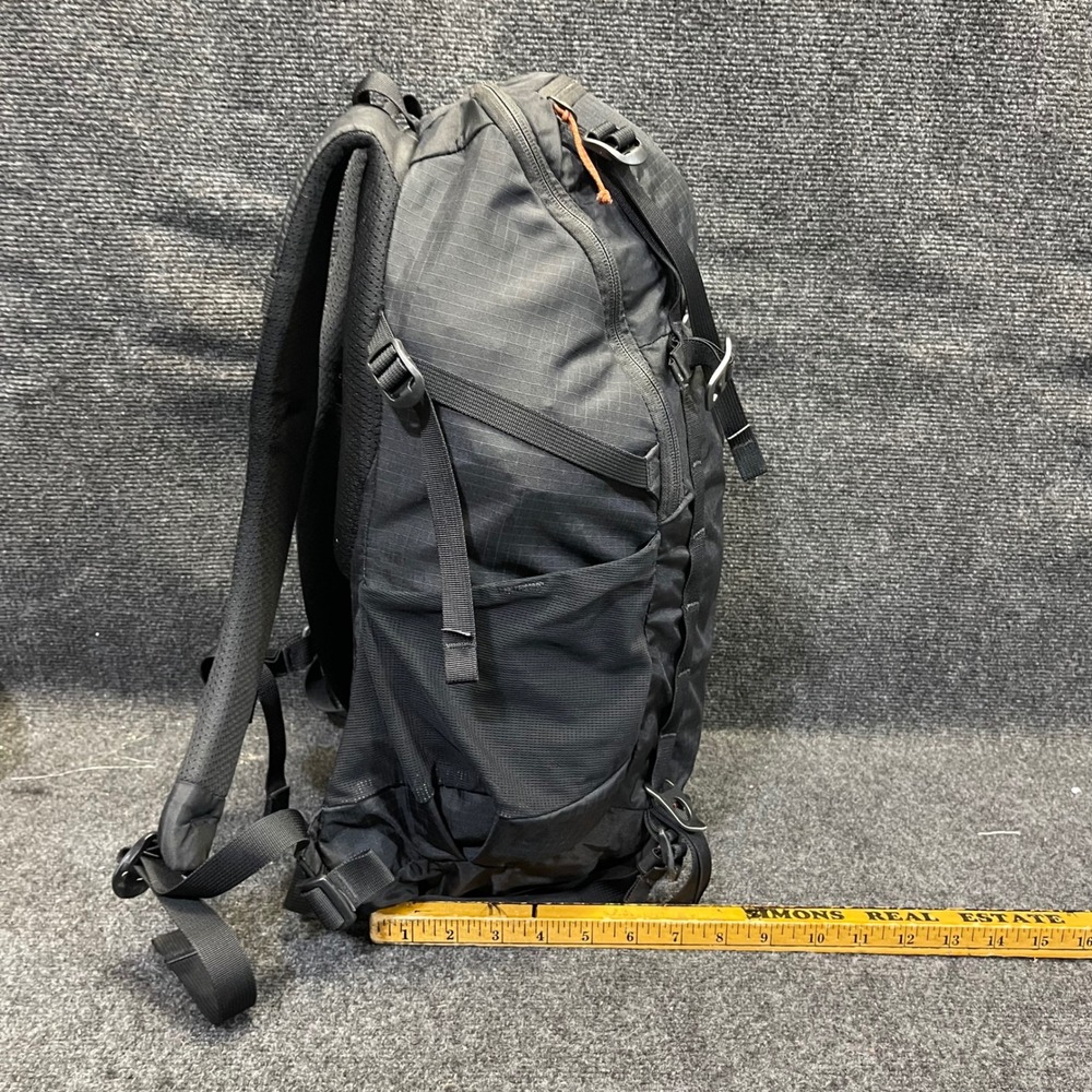 REI Co-op 168486 Trail 25 Backpack Womens Black Hiking Pack Bag w/ Rain Cover - Picture 7 of 16